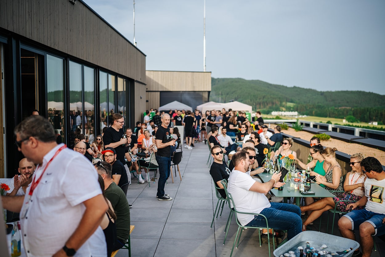summerparty-terasse_KK_web_DSC0611-min