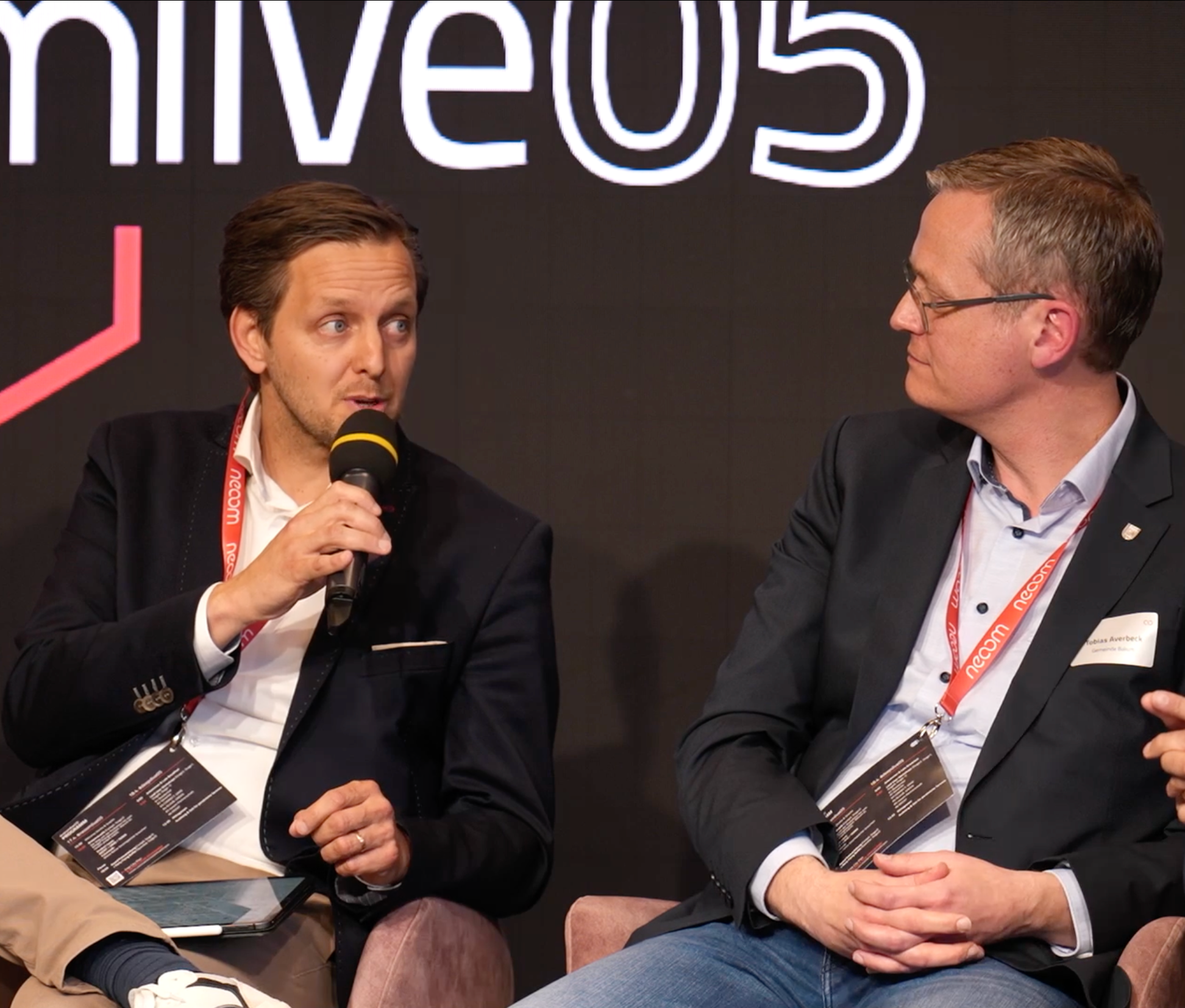 neoomlive05_futuretalk_michael_weixelbraun_gross-1