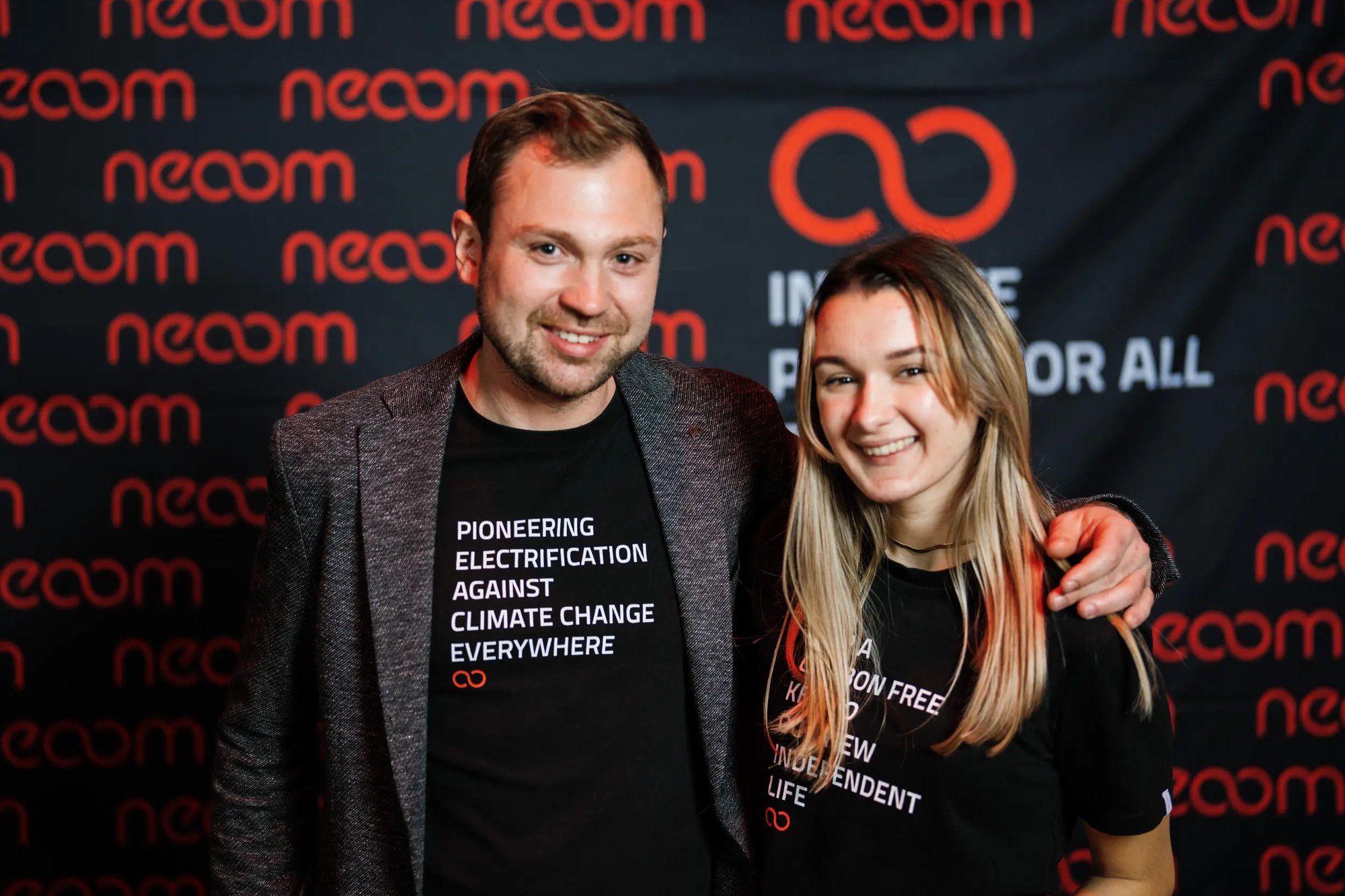 91_NeoomLiveX_KK_web_DSC1421