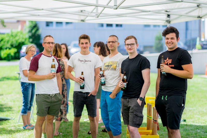 2020-07-10 NEOOM Teamfotos und Sommerfest_037