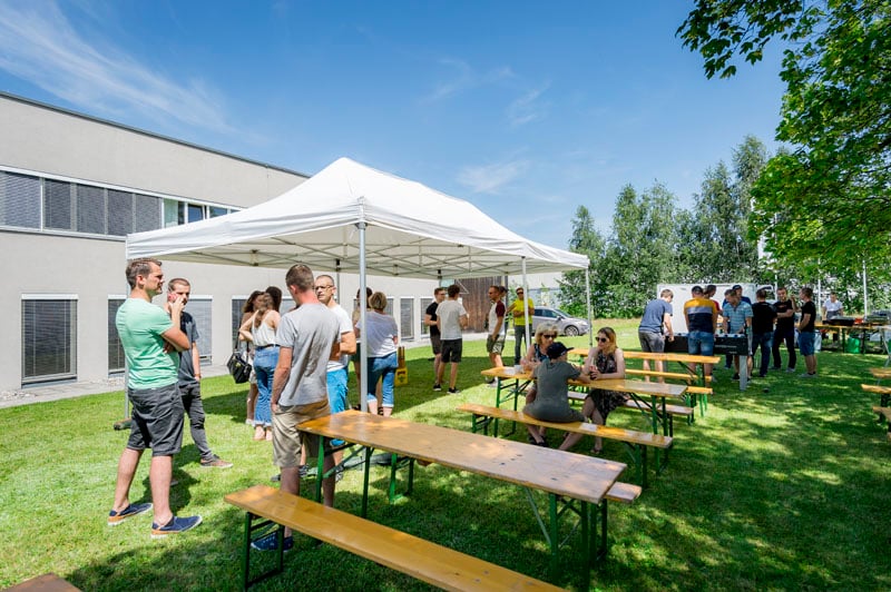 2020-07-10 NEOOM Teamfotos und Sommerfest_054