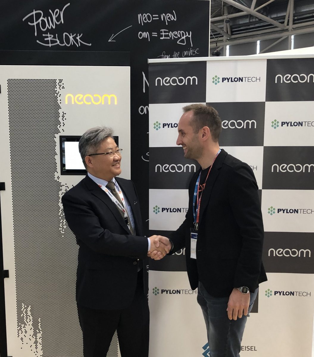 Kreisel-und-PyKreisel-und-Pylon-Intersolar-2019-02-1055x1200lon-Intersolar-2019-02-1055x1200-4