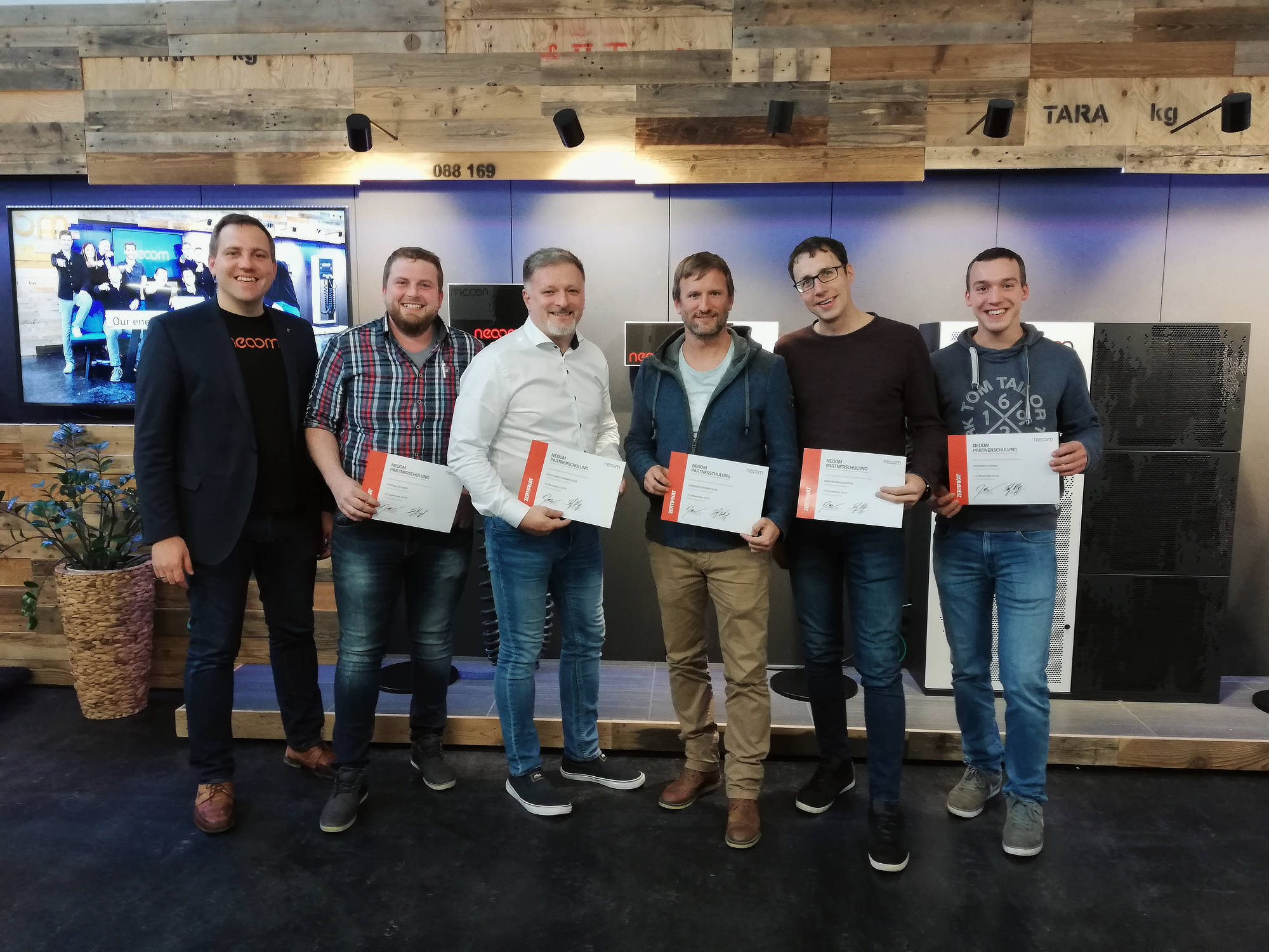 fa_elotech-neoom-partnerschulung