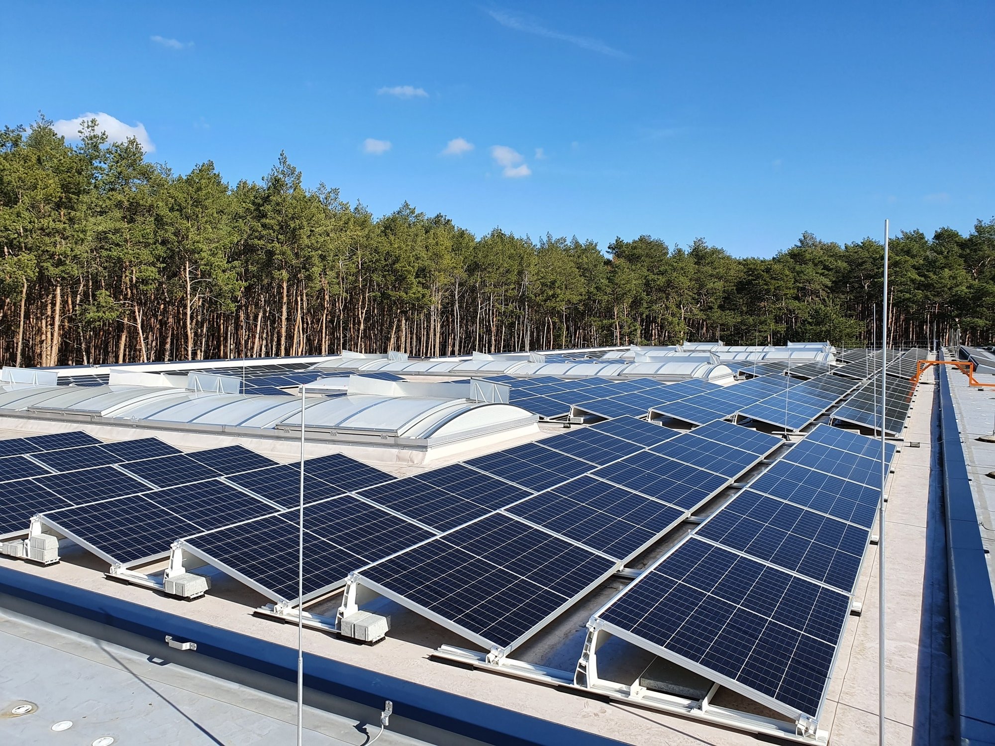 PV-Anlage auf den Dächern von Enviral